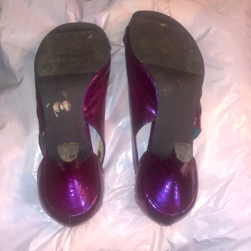 Shimmery blue-magenta painted Madden Girl heels - Picture 3 of 7